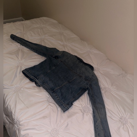 Jean jacket - Picture 4 of 4